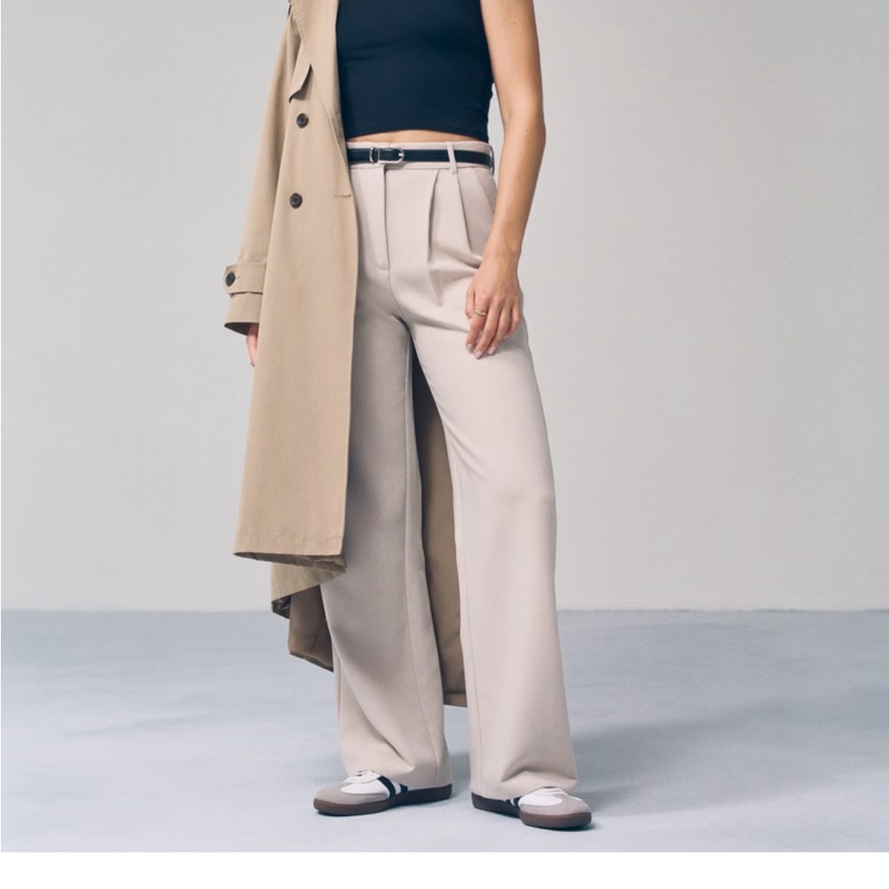 New - with tags Abercrombie Sloan Trousers